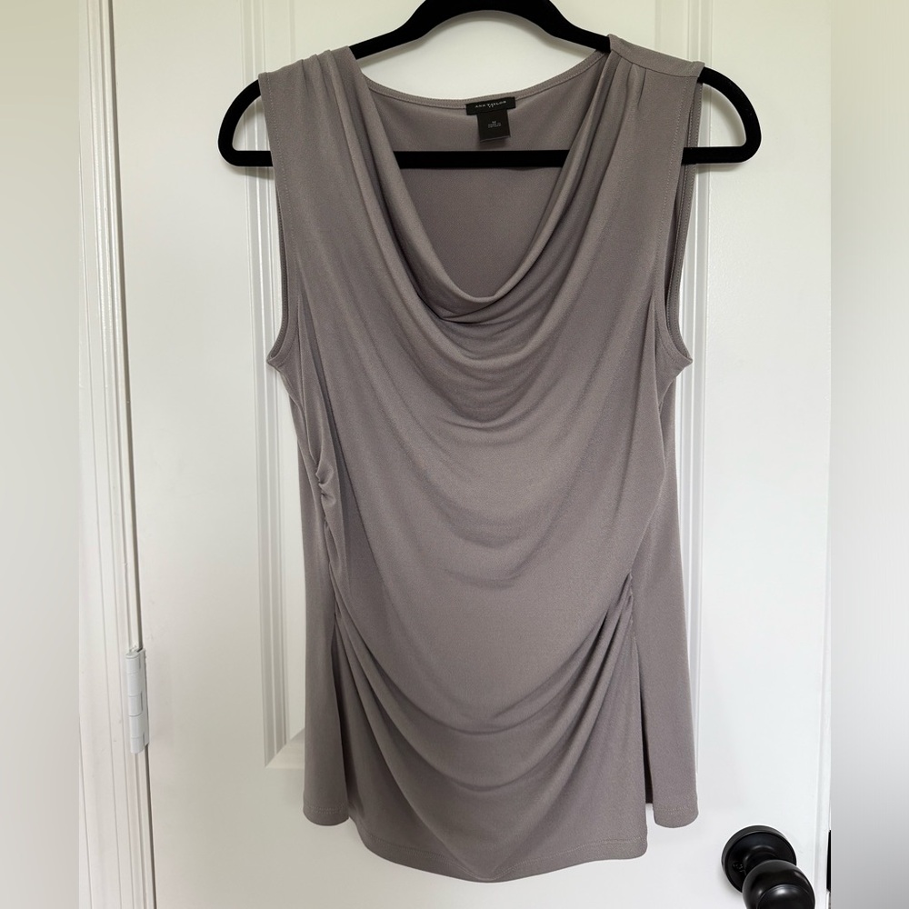 ANN TAYLOR Tank Top